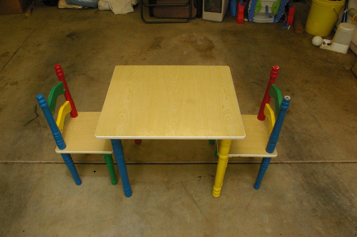 Children's table with minor table damage
$5